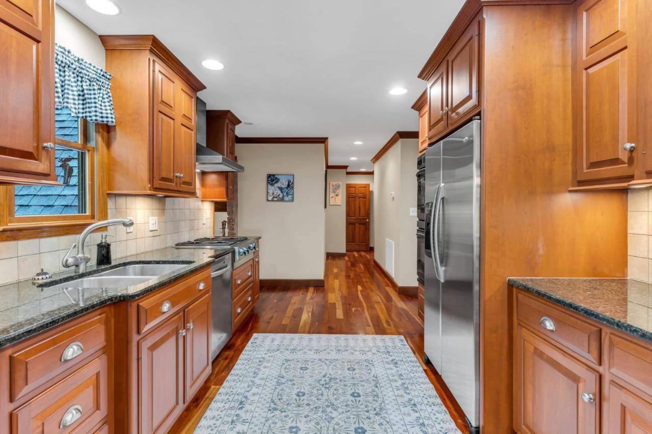 Holiday home Star Gazer Luxury A-frame Wood Cabin. Near York/harrisburg/hershey/lancaster *